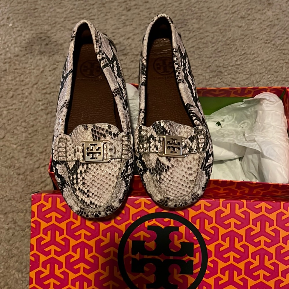 Tory Burch flats